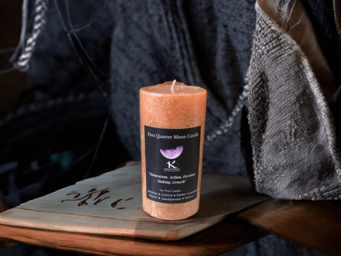 Moon phase_healing soy candles_Kanacreations