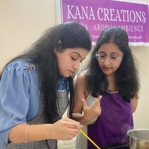 Candle Making one day workshop mix fragrance in wax 19th July kana creations
