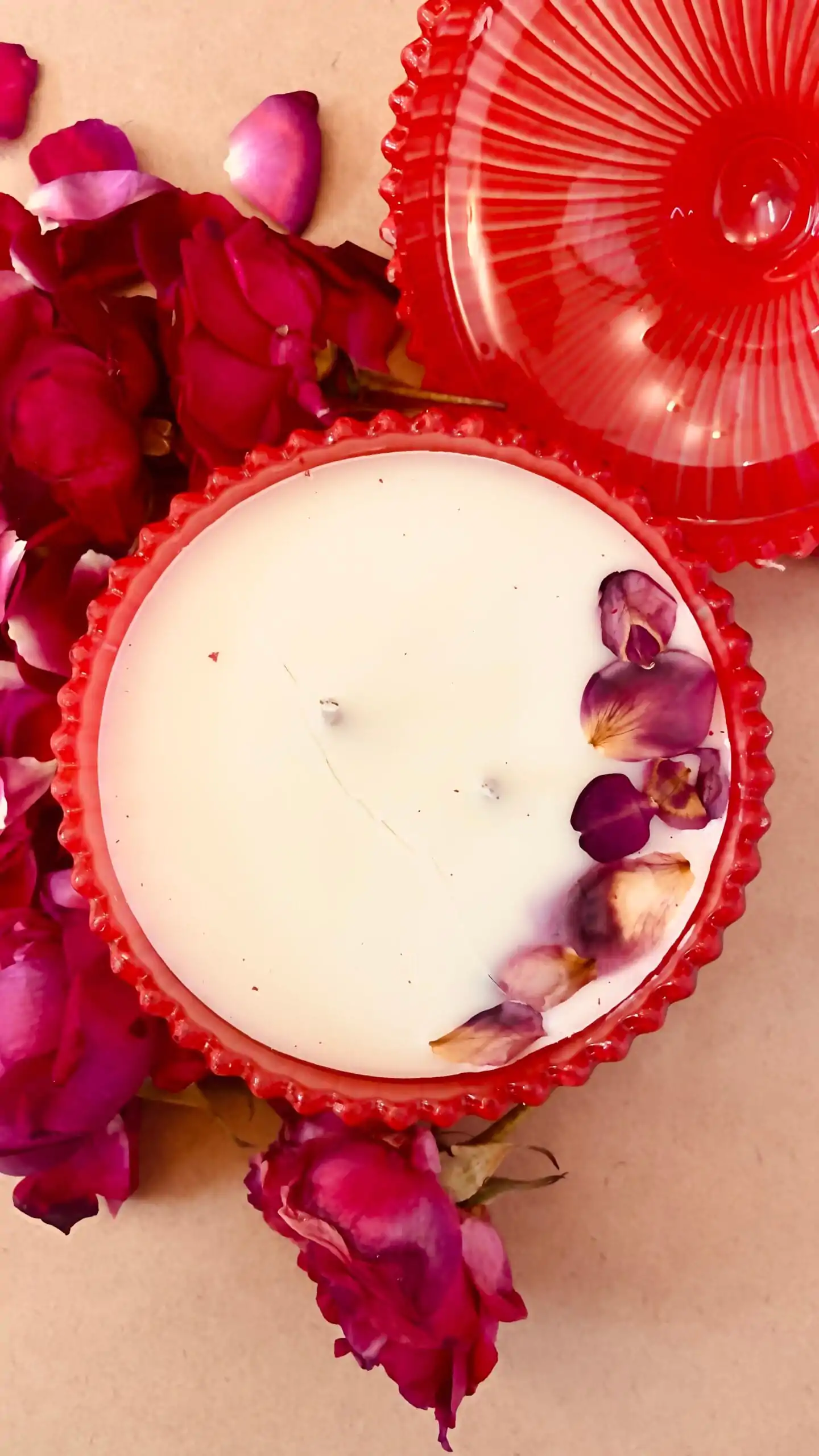 Valentine Gift_Red rose bouquet soy candle_Kanacreations Valentine Gift_Red rose bouquet soy candle_Kanacreations