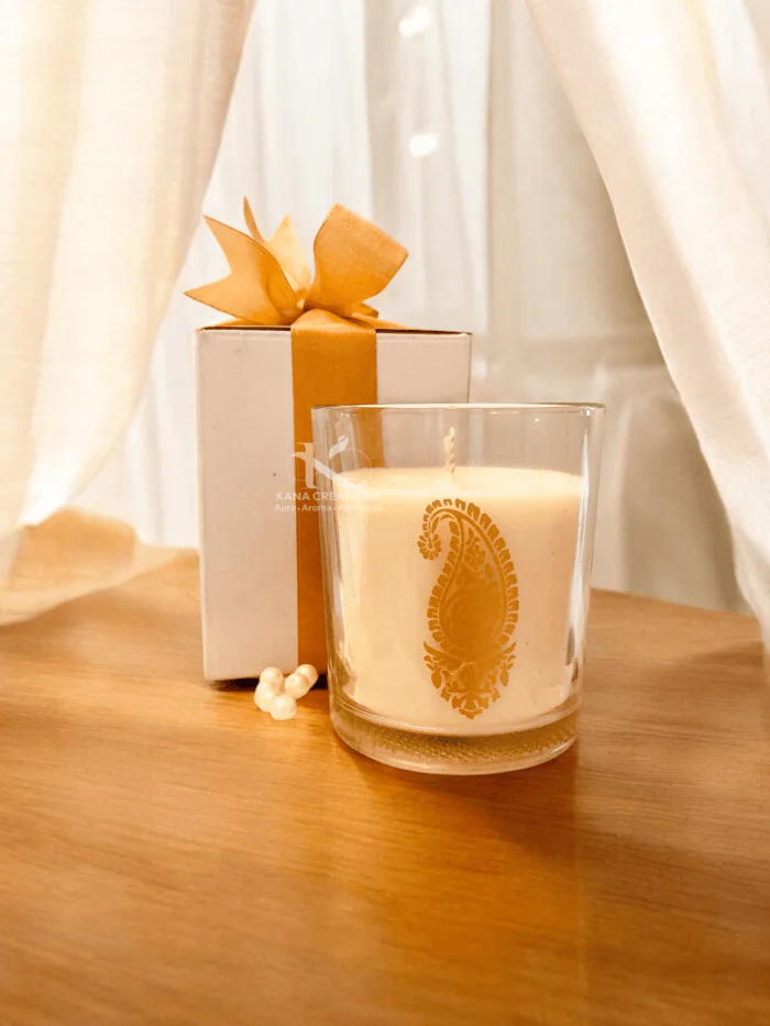 Vanilla Ambi Motif Soy Candle_Kanacreations