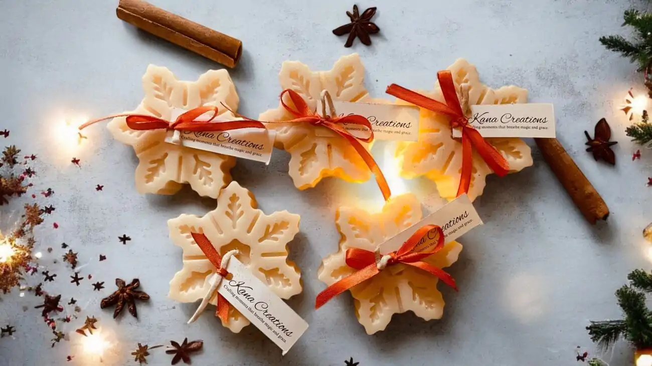 Sparkling snowflake christmas soy candle_kanacreations