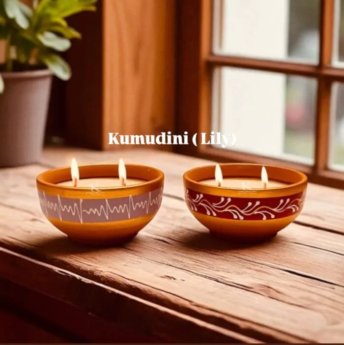 Lily Terracotta Soy Candle_kanacreations
